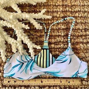 Maui Tropix size Adult S